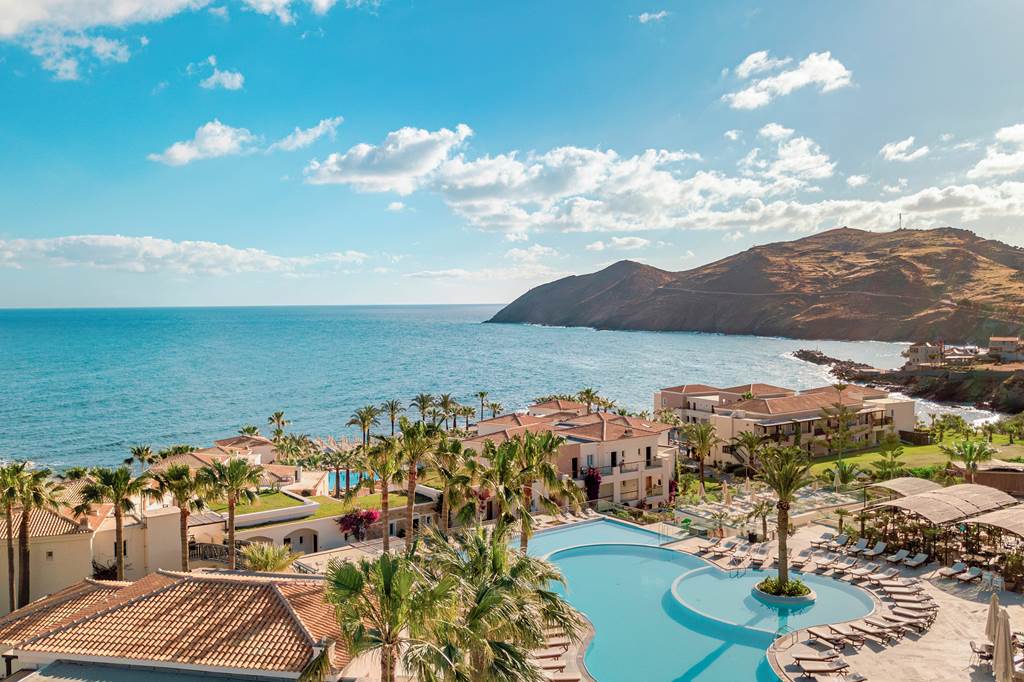 family friendly hotels with an indoor soft play