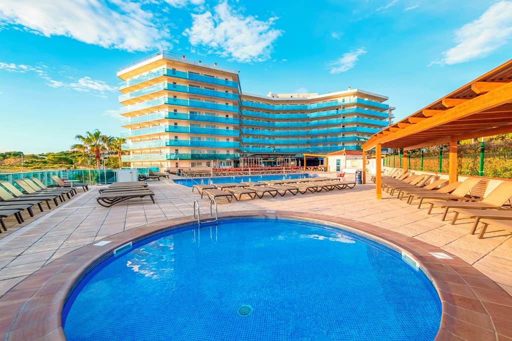 family holidays in costa dorada