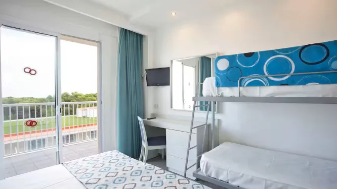 baby and toddler friendly hotel menorca