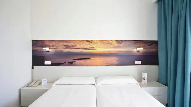 baby and toddler friendly hotel menorca