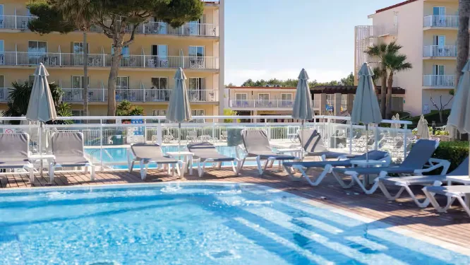 baby and toddler friendly hotel menorca