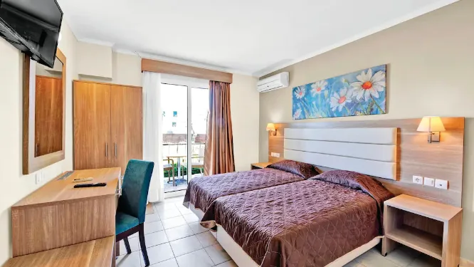 baby and toddler friendly hotel corfu