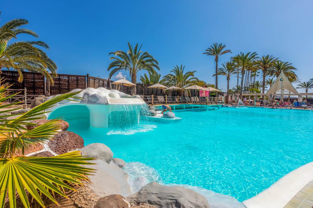 family friendly hotels with 24 hour all inclusive