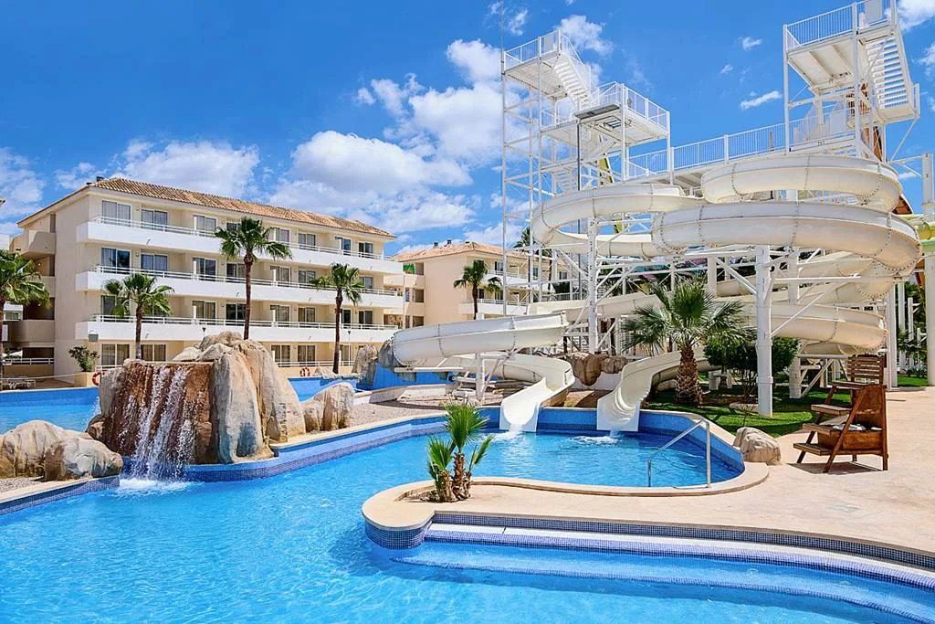 majorca hotels with splash parks