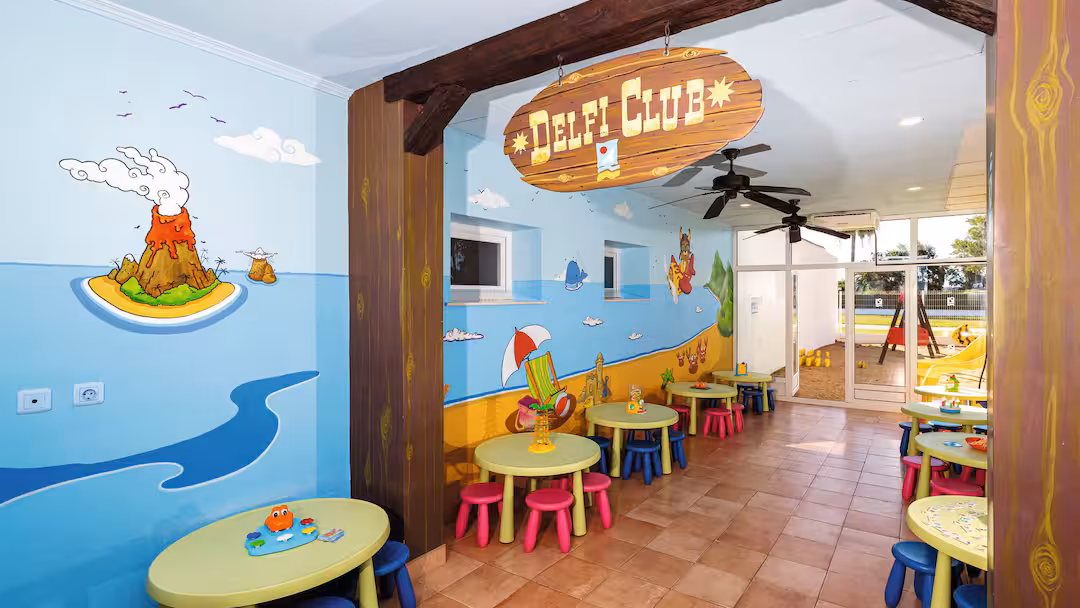 baby friendly hotel spain