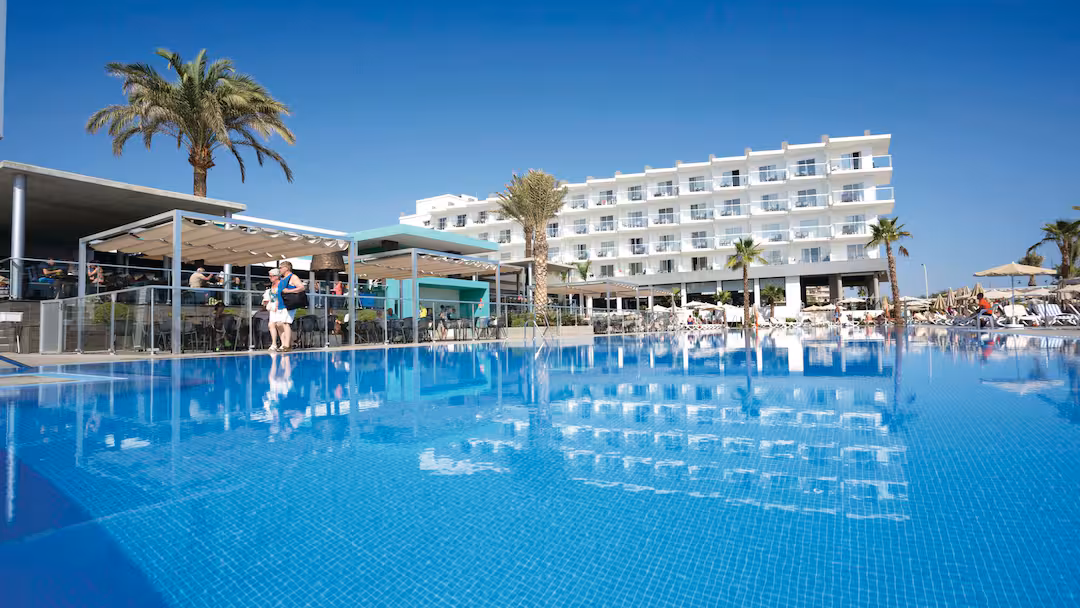baby friendly hotel spain