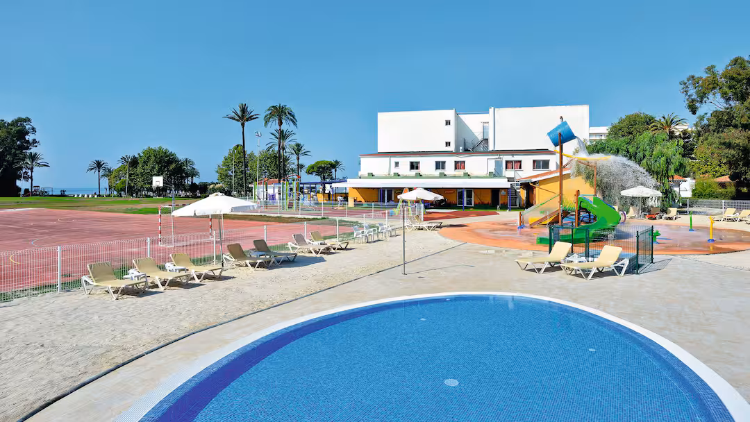 baby friendly hotel spain
