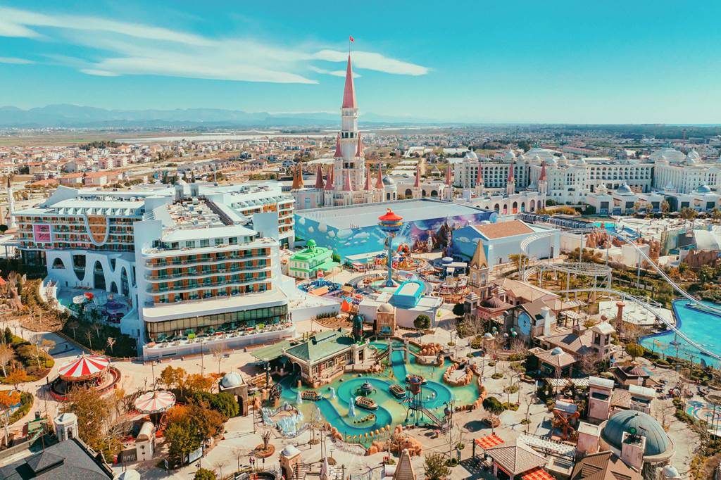 toddler-friendly holidays for 1-year olds: