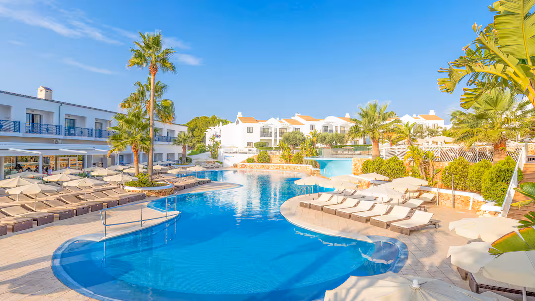 menorca hotels with splash parks