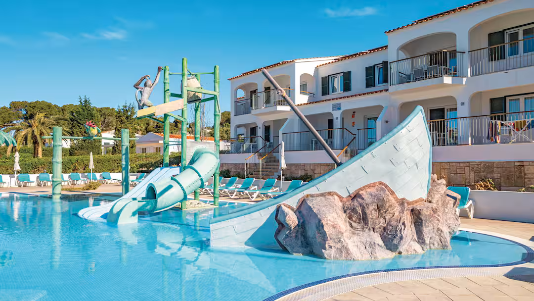 menorca hotels with splash parks