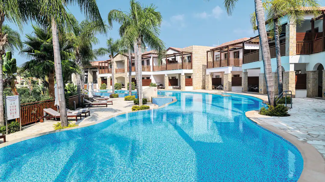 hotels with lazy rivers