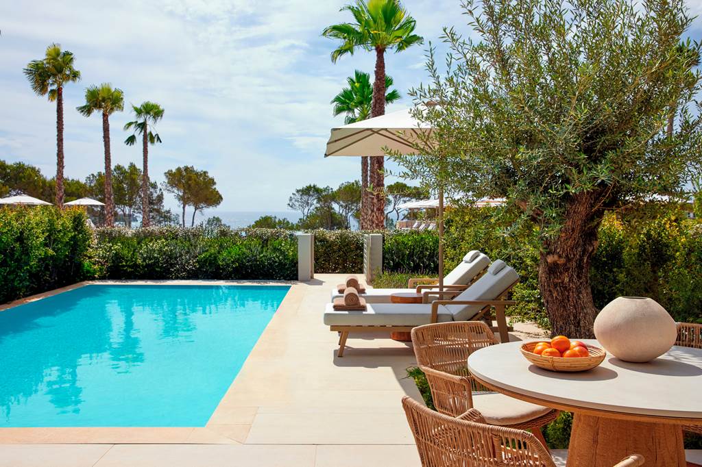 hotel with private pools