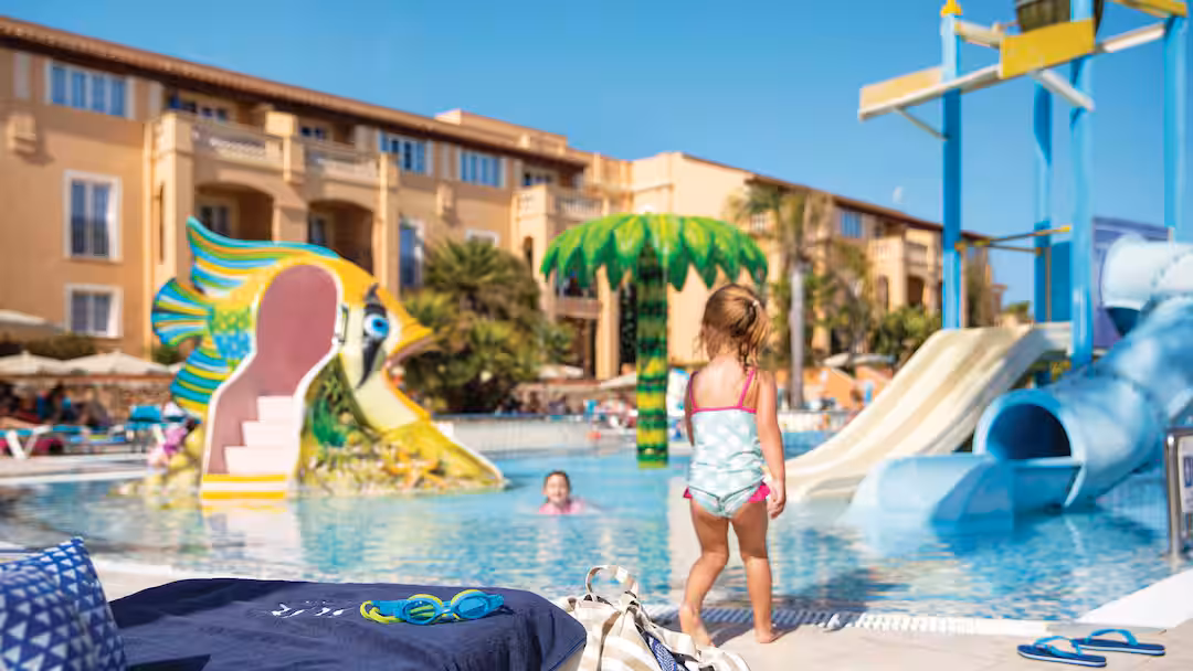 menorca hotels with splash parks