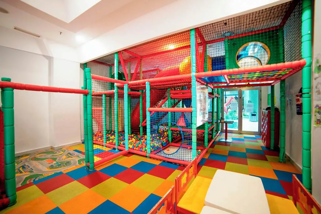 hotel in spain with splash parks