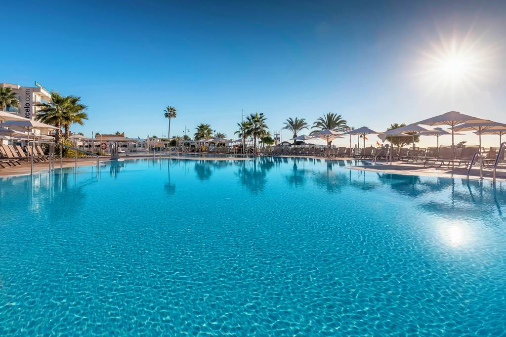 hotel in spain with splash parks