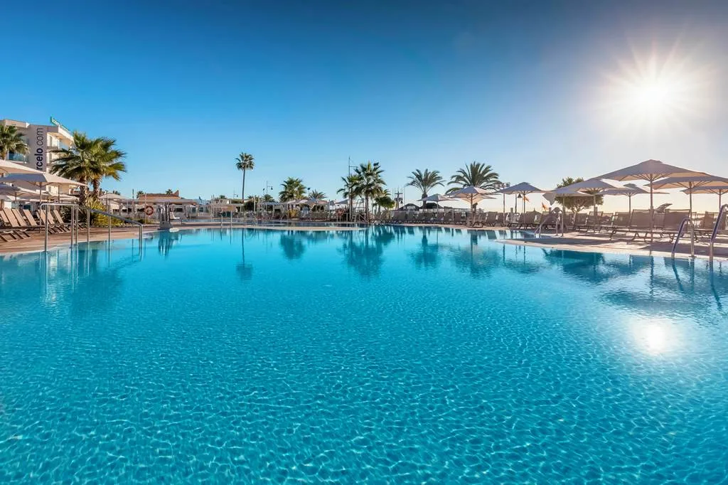 hotel in spain with splash parks