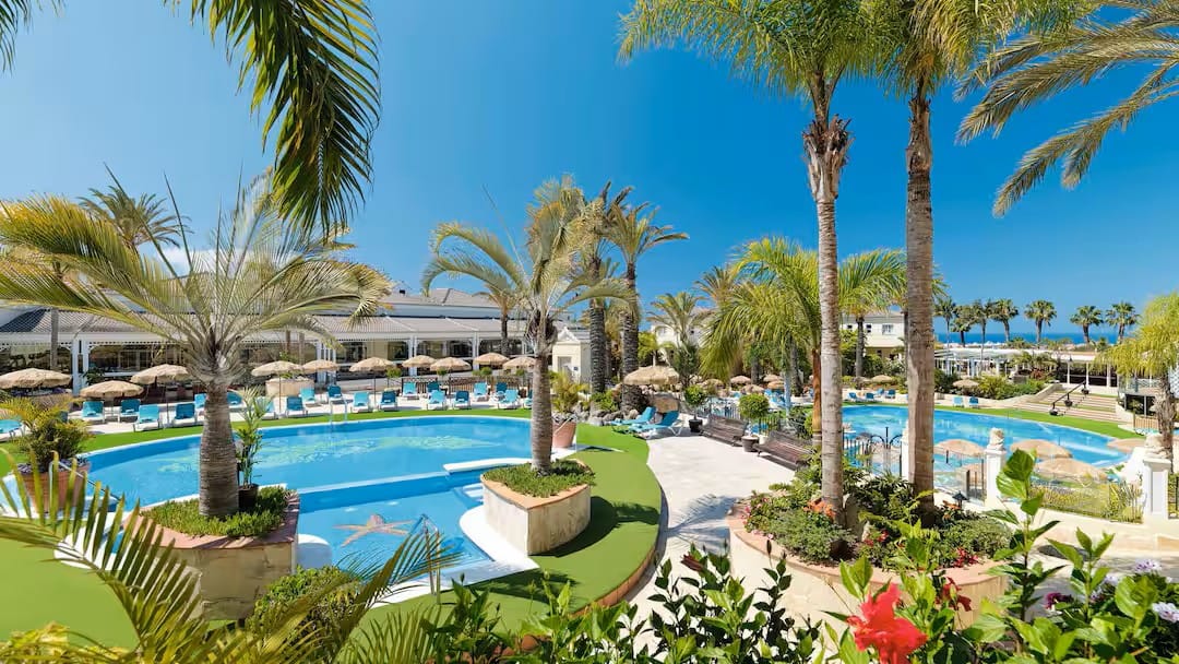 Tenerife hotels with splash parks
