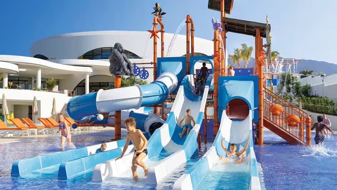 Tenerife hotels with splash parks