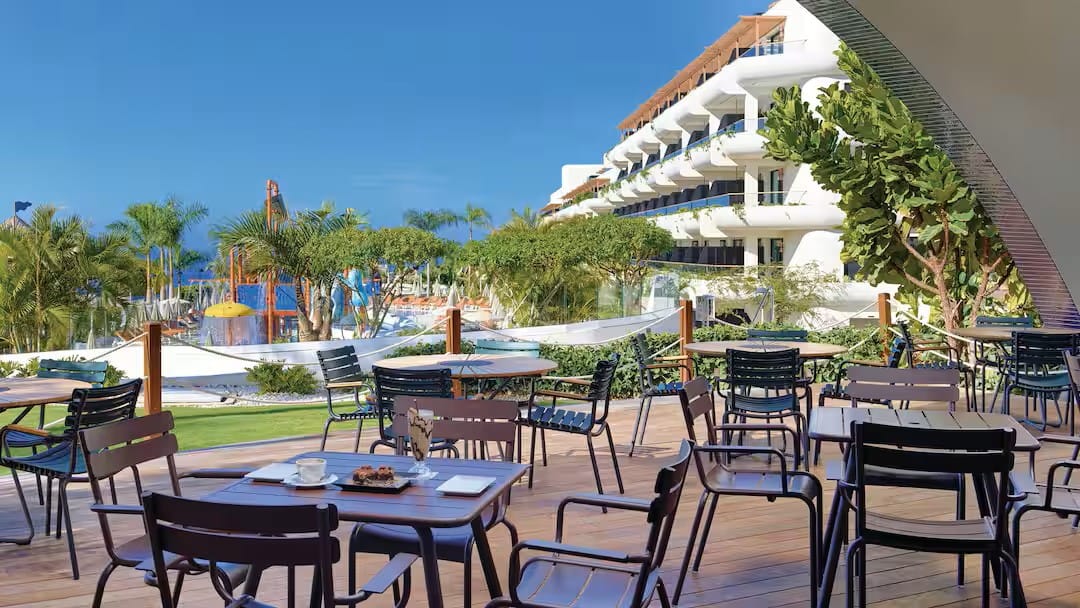 Tenerife hotels with splash parks
