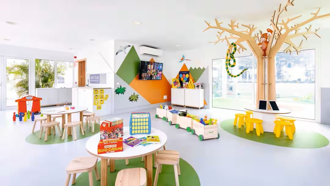 Tenerife hotels with splash parks