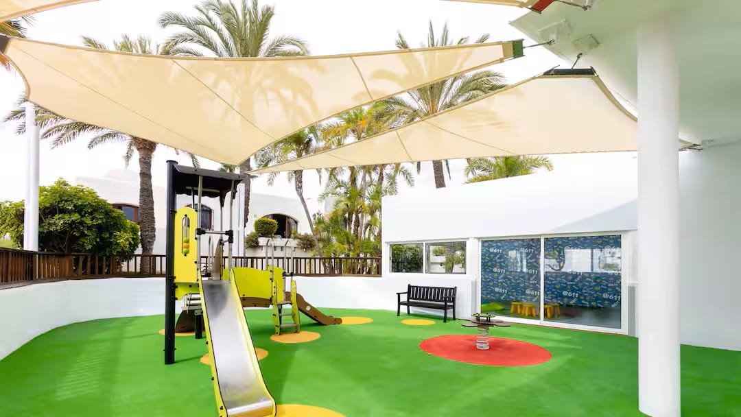 Tenerife hotels with splash parks