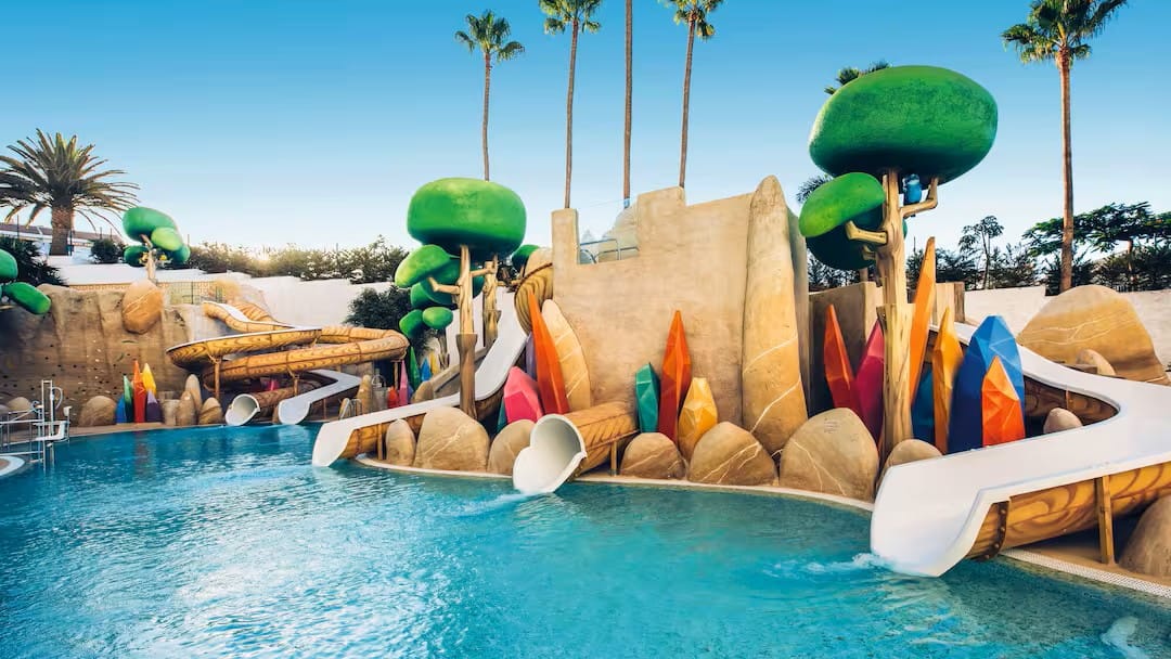 Tenerife hotels with splash parks