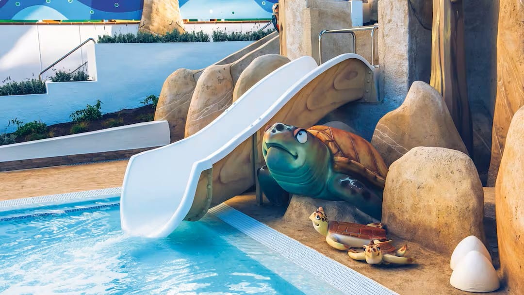 Tenerife hotels with splash parks