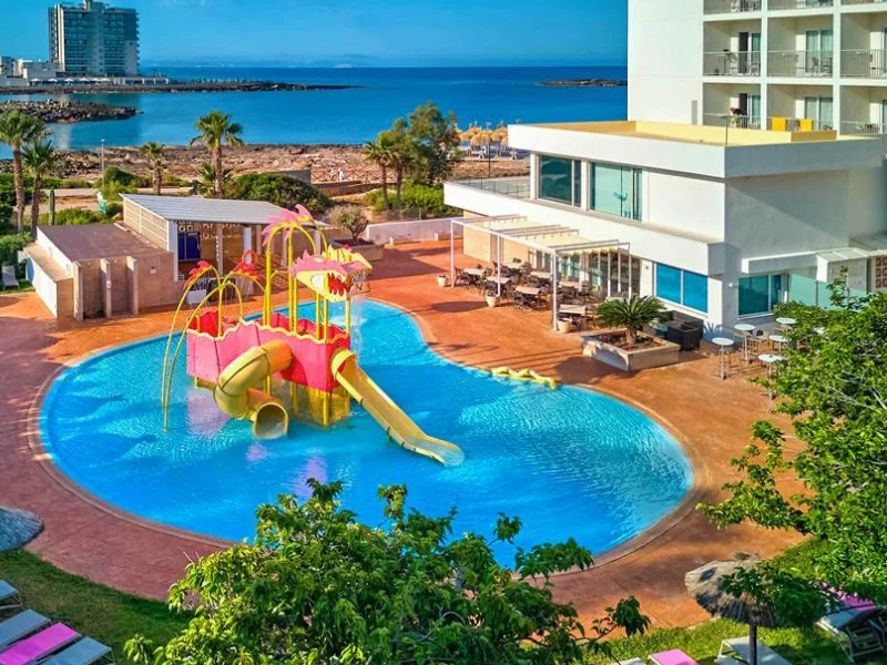 baby and toddler friendly hotel majorca