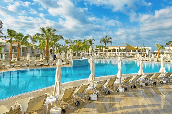 baby and toddler friendly hotel cyprus