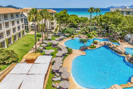 baby and toddler friendly hotel menorca