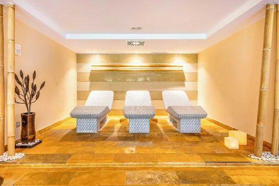 baby and toddler friendly hotel menorca