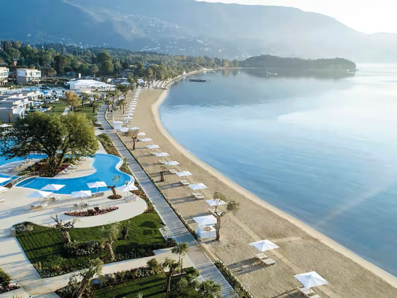 beachfront hotels in greece