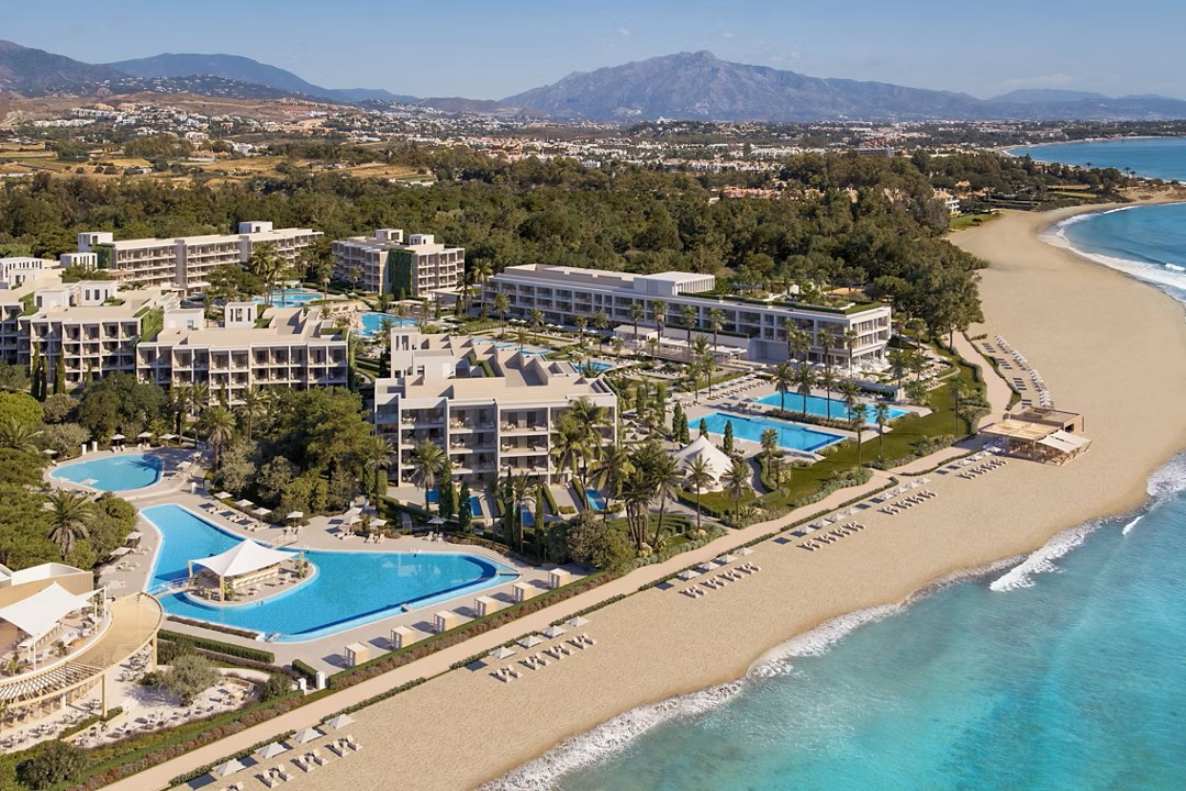 beachfront hotel for families