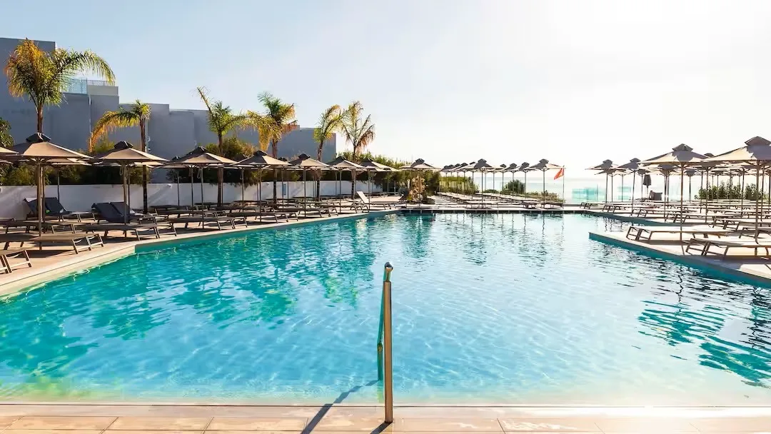 beachfront hotel in Greece