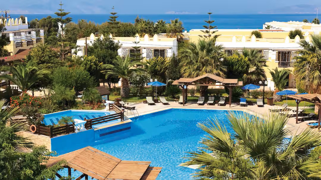 hotel with a short transfer