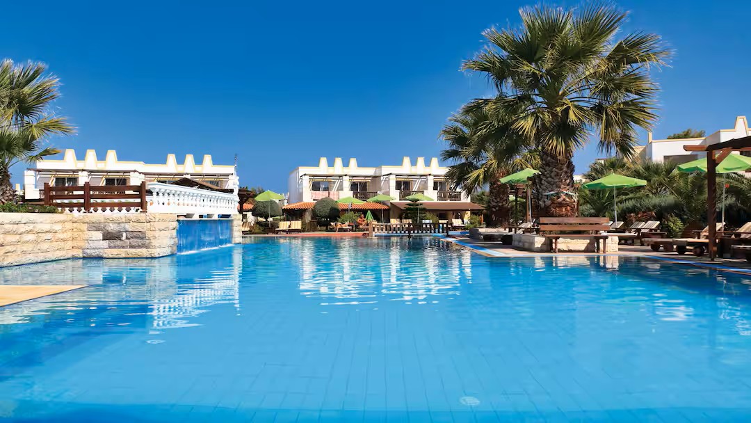 hotel with a short transfer