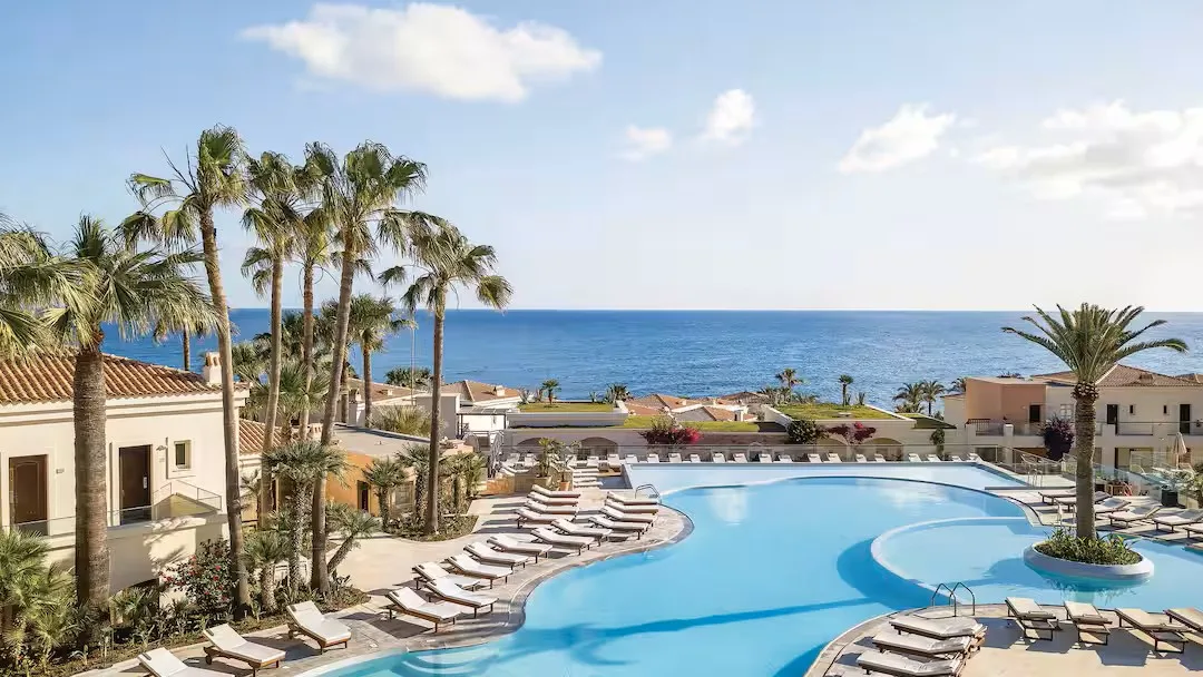 beachfront hotel in Greece