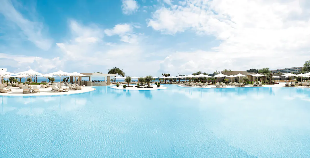 beachfront hotel in Greece