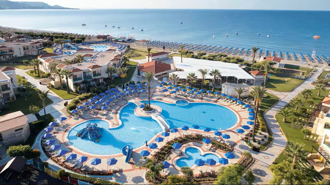 beachfront hotel in Greece