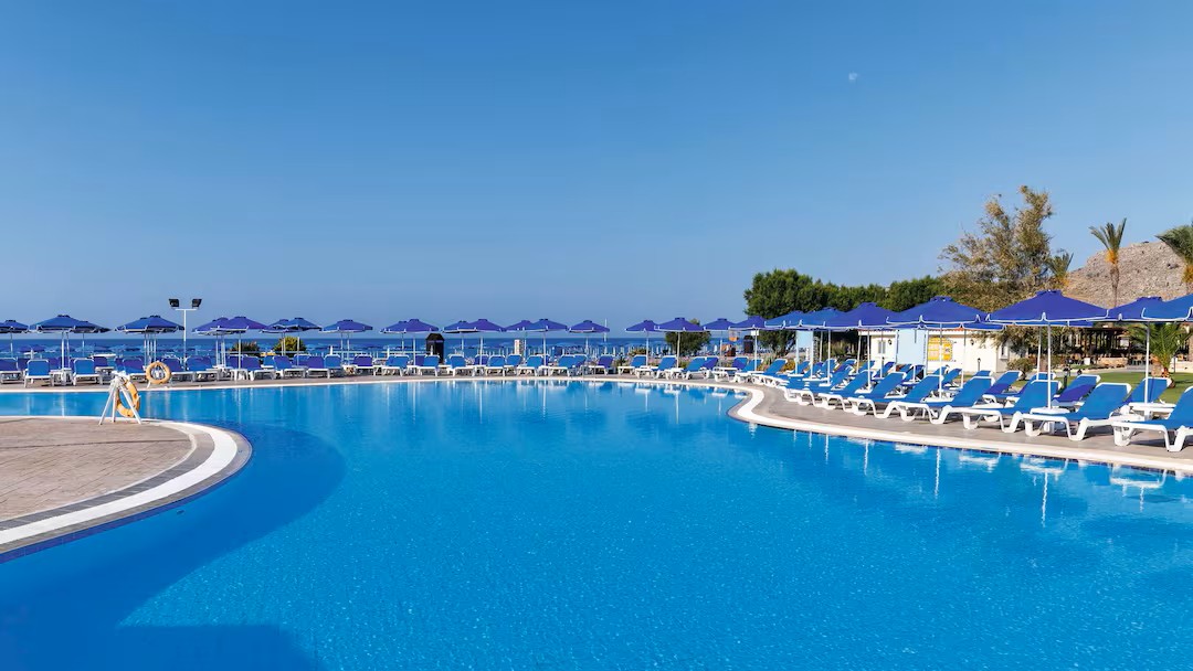 beachfront hotel in Greece