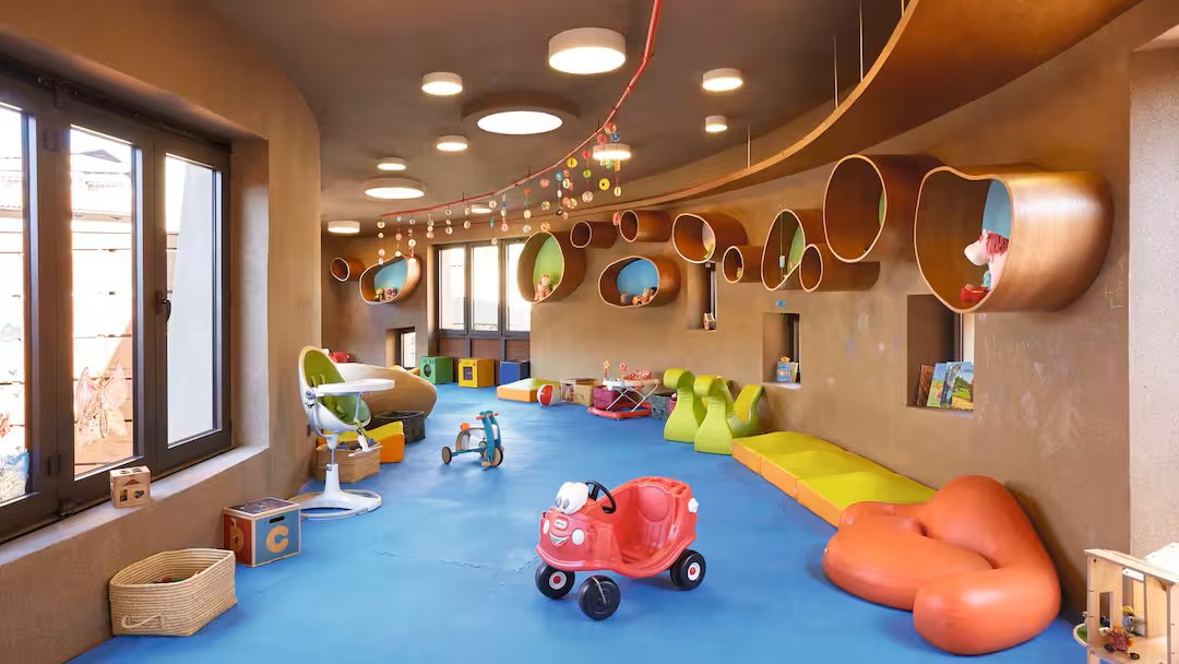 beachfront hotel in Greece