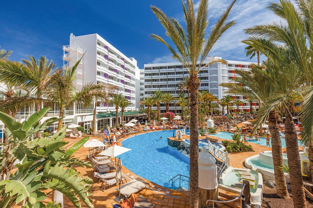 canary islands hotels with waterslides
