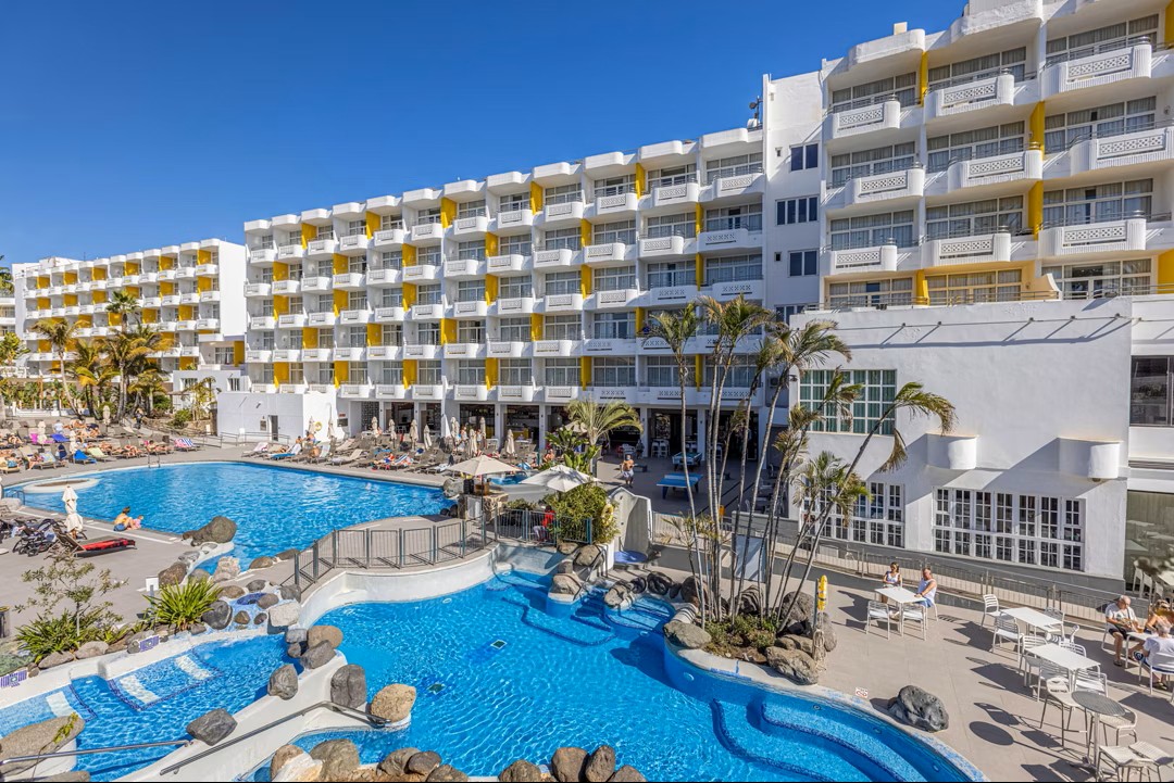 canary islands hotels with waterslides