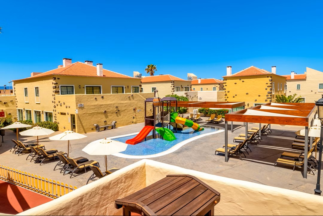 canary islands hotels with waterslides